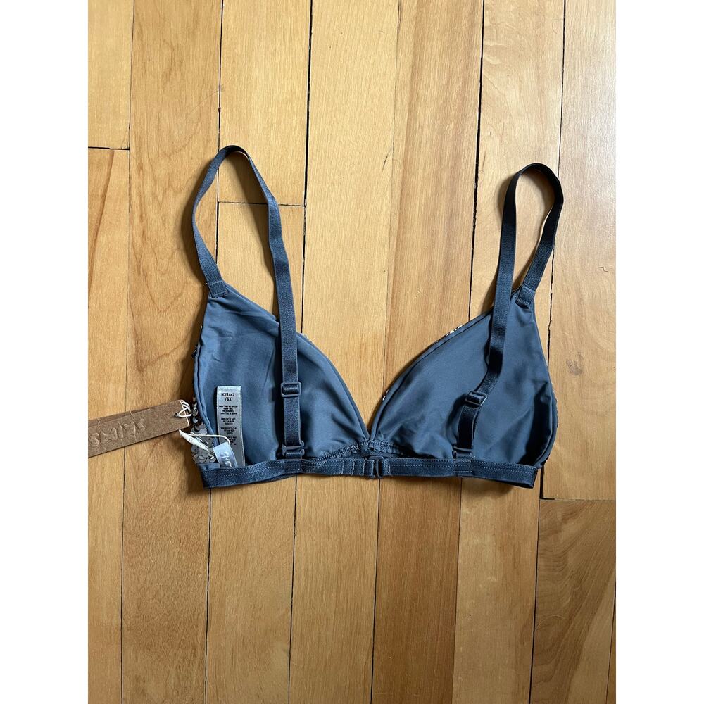 NWT SKIMS Silver Sequin Triangle Bralette Size XS - Kim Kardashian Shimmer - Picture 2 of 4